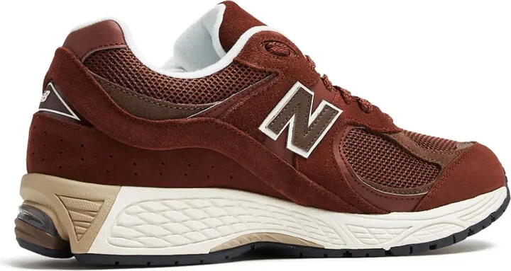 2002 Sneakers - Image 3