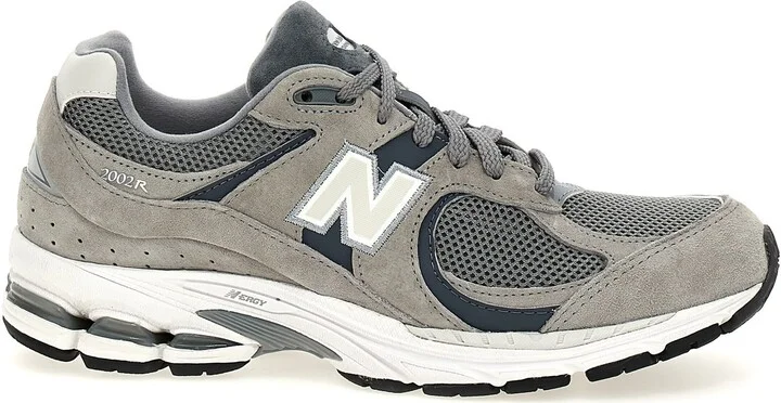 '2002' Sneakers