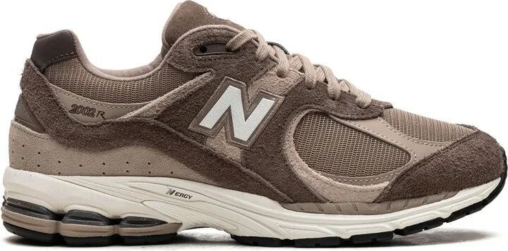 2002R "ASOS Exclusive Brown" sneakers