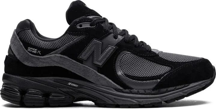 2002R "Black Magnet" sneakers