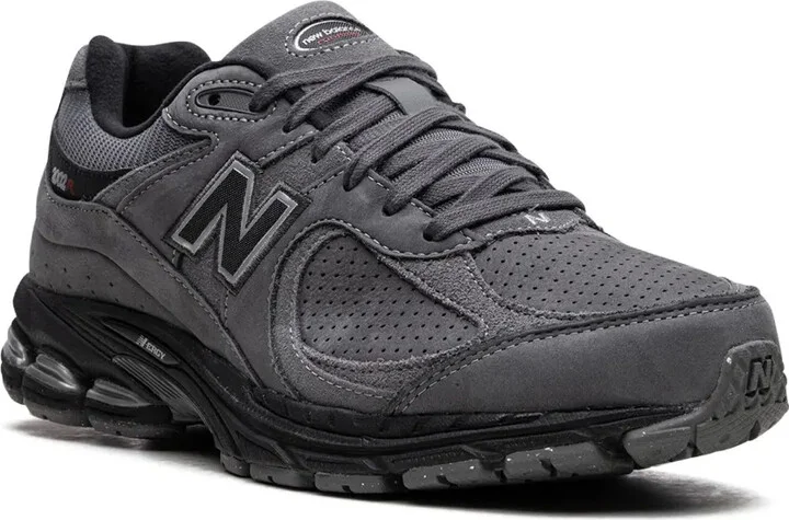 2002R "Castlerock / Black" leather sneakers - Image 2