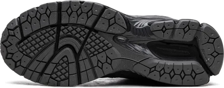 2002R "Castlerock / Black" leather sneakers - Image 4