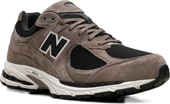 2002R "Driftwood Black" sneakers - Image 2