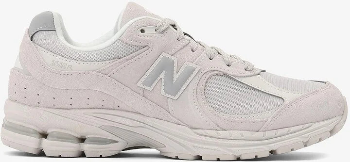 2002R Low-Top Sneakers in Gray Matter with Reflection