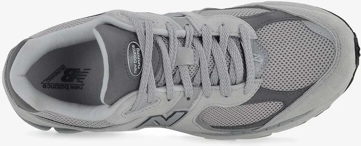 2002R Low-Top Sneakers in Rain Cloud - Image 2