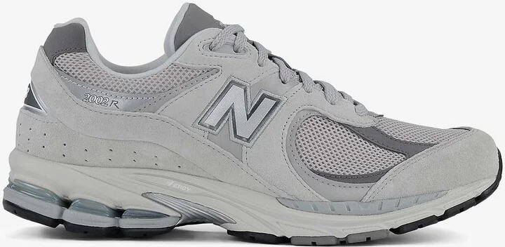 2002R Low-Top Sneakers in Rain Cloud