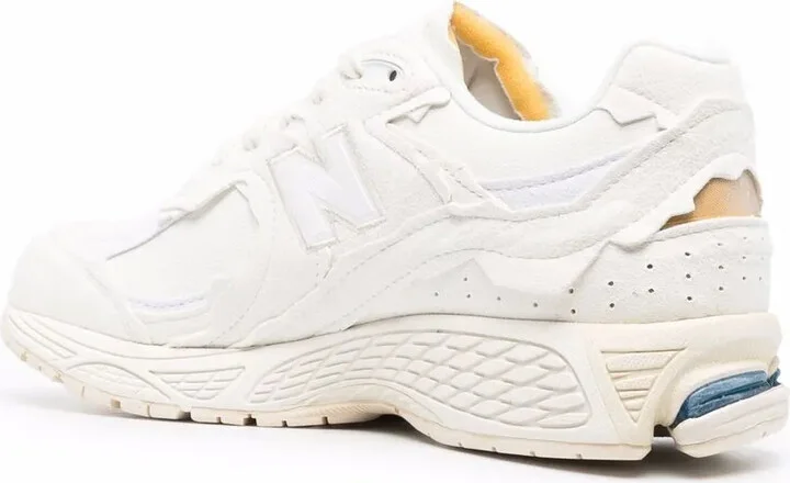 2002R Protection Pack sneakers - Image 3
