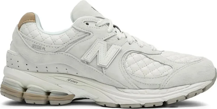2002R Quilted sneakers