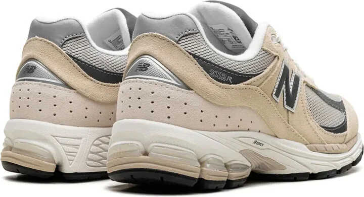 2002R "Sandstone/Magnet" sneakers - Image 3