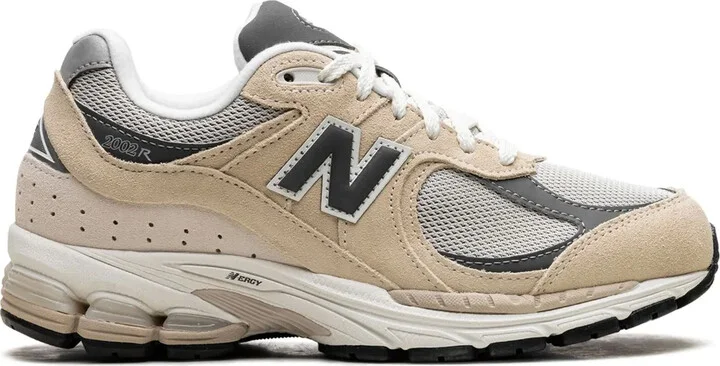 2002R "Sandstone/Magnet" sneakers