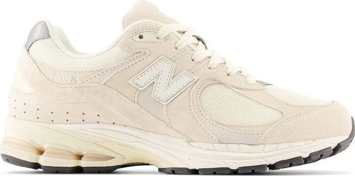 2002R Sneaker - Image 2