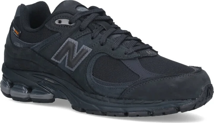 2002r Sneakers - Image 2