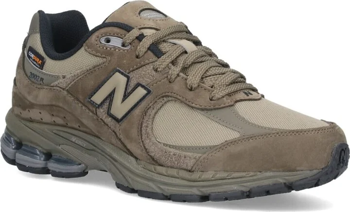 2002r Sneakers - Image 2