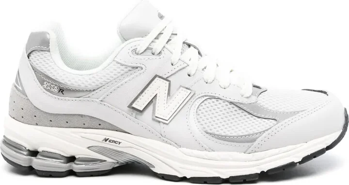2002R sneakers