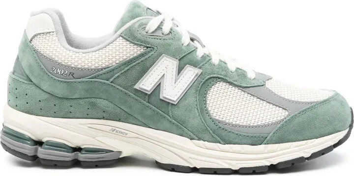 2002R sneakers