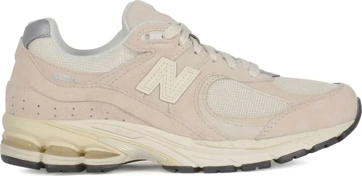 neutrals