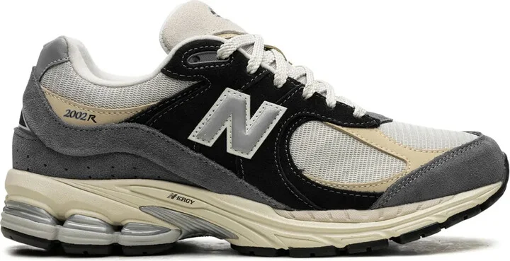 2002R suede sneakers