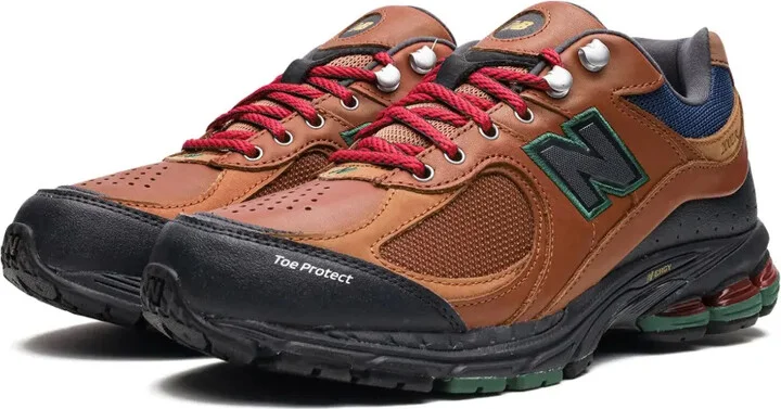 2002R "The Hiker" sneakers - Image 5