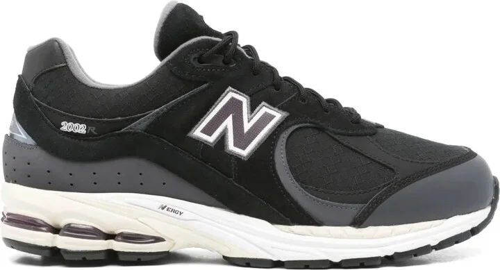 2002RX sneakers