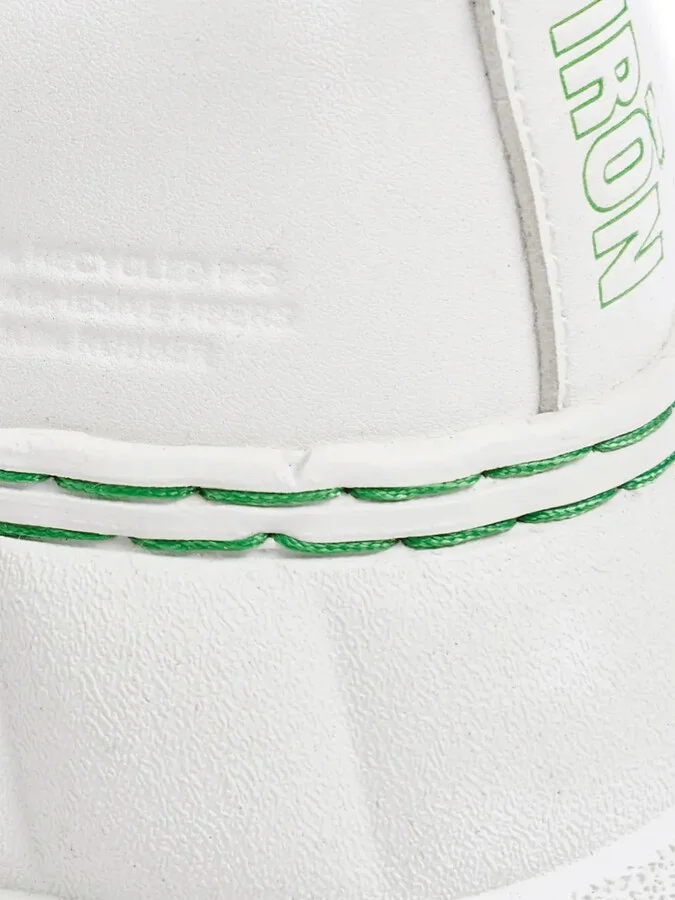2005 Sneakers - Image 5