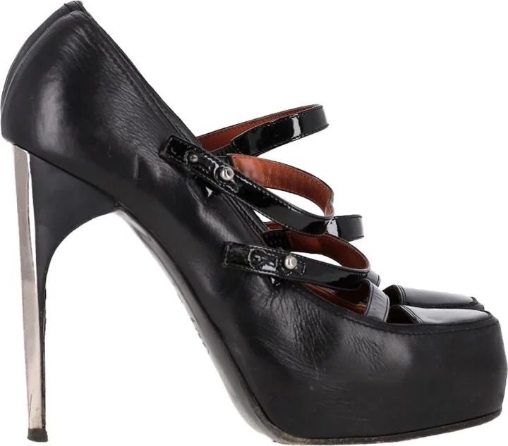 2009 Lanvin Paris Escarpin Strap Pumps in Black Leather