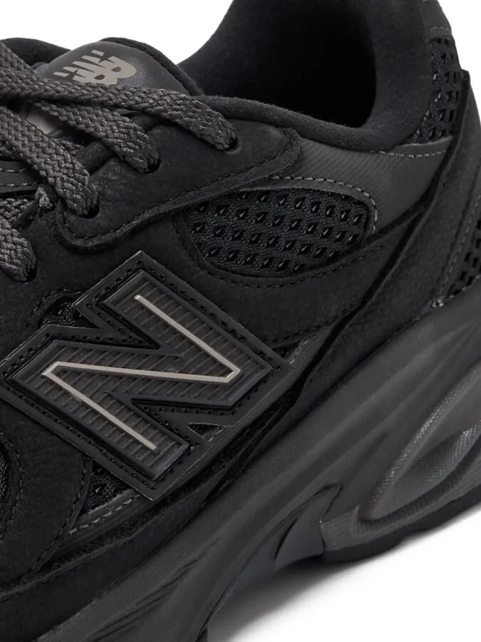 2010 Mesh-Panelled Sneakers - Image 3