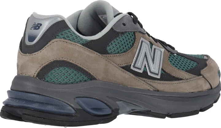 2010 Sneakers - Image 4