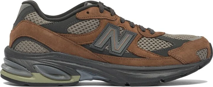 2010 Sneakers & Slip-On Brown