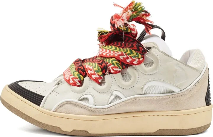 2022 Curb sneakers