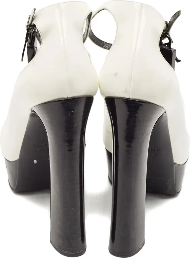 2024 120mm Padlock-Embellished Pumps - Image 3