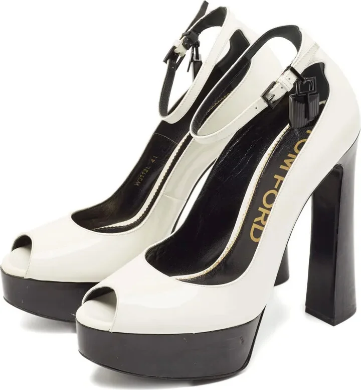 2024 120mm Padlock-Embellished Pumps - Image 5