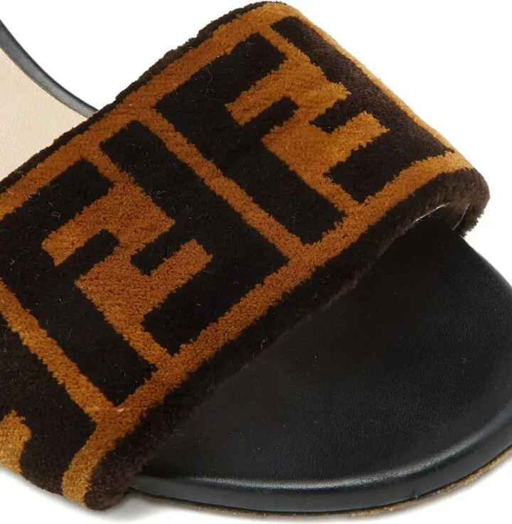 2024 45mm Zucca mules - Image 5
