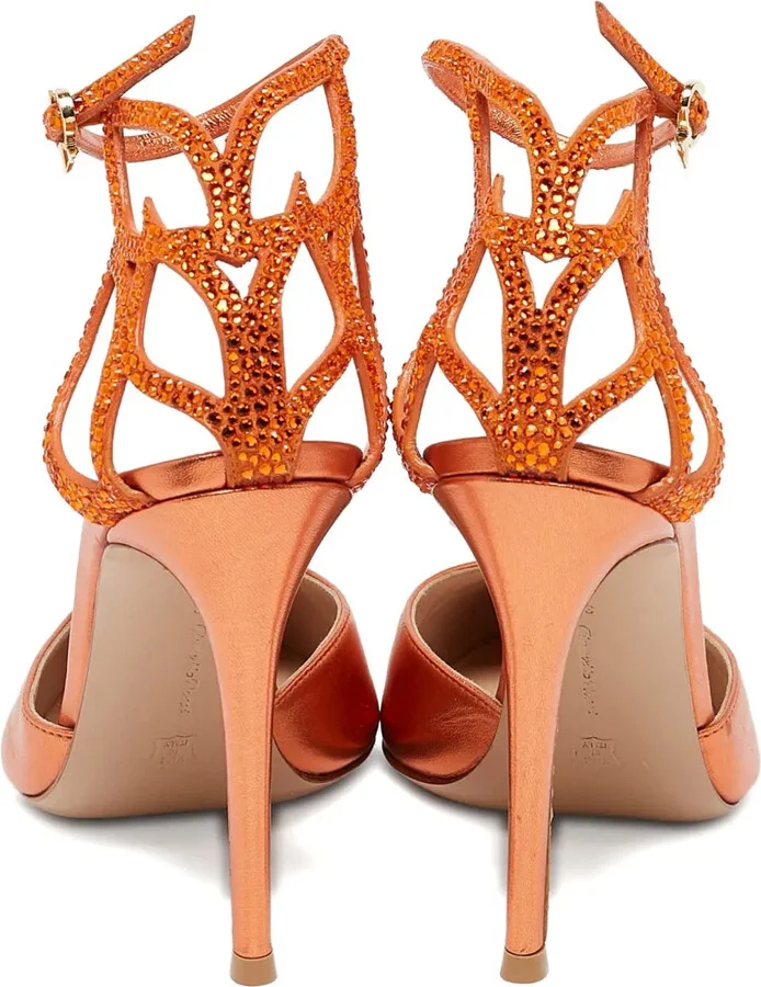 2024 Fleur sandals - Image 3