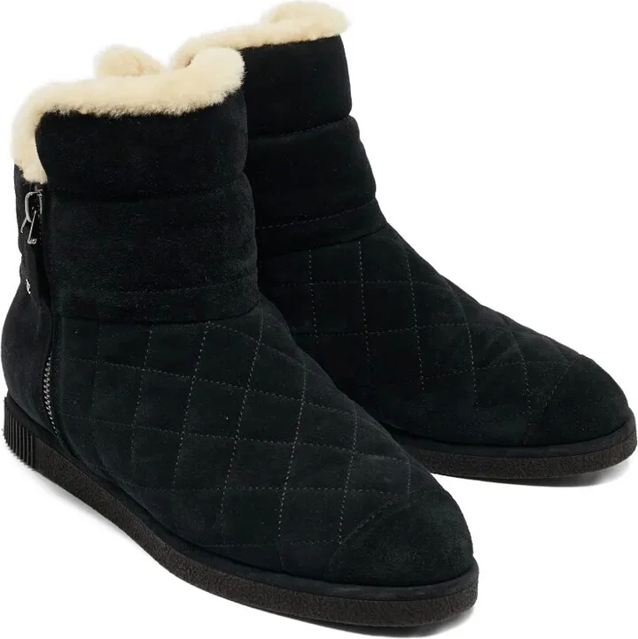 2024 Velour Boots - Image 3
