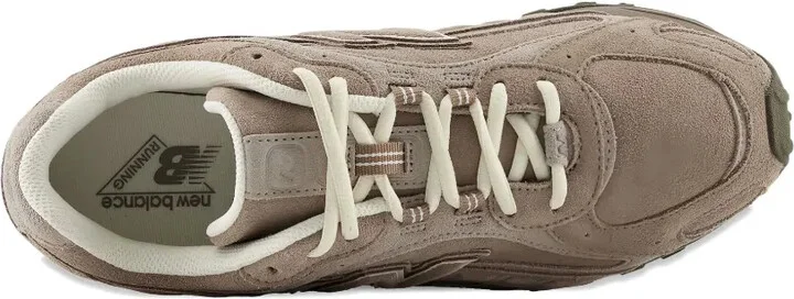 204L "Mushroom/Arid Stone" sneakers - Image 2
