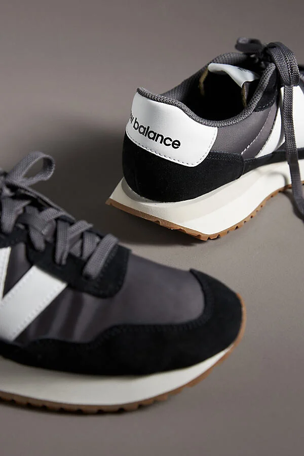 237 Sneakers - Image 3
