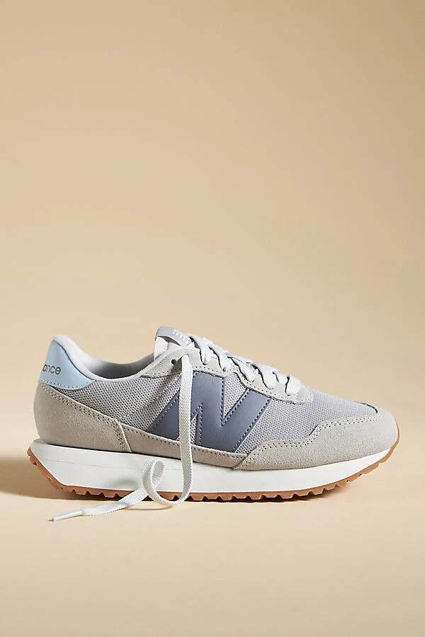 237 Sneakers