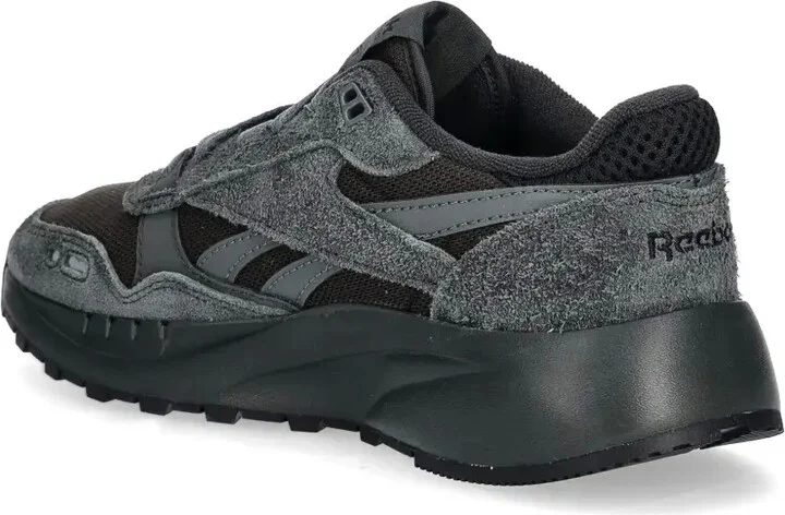 2400 Sneakers - Image 3