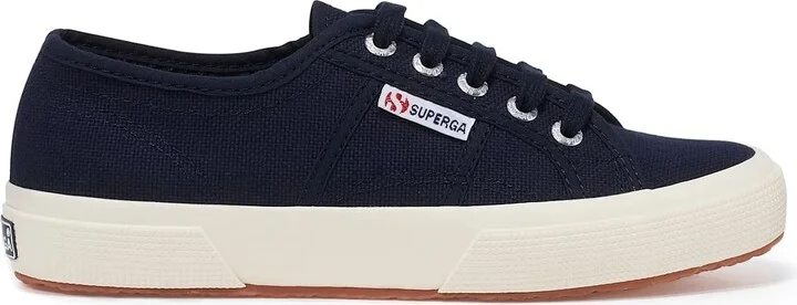 2750 Cotu Classic