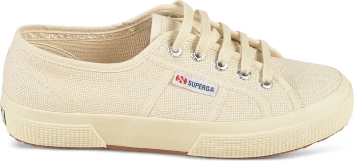 2750 Lace-Up Sneakers