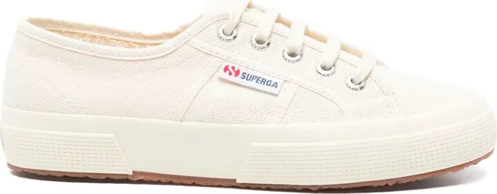 2750 Sneakers