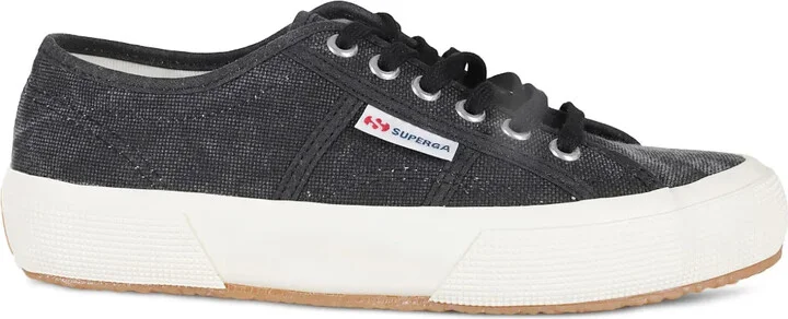2750 Sneakers