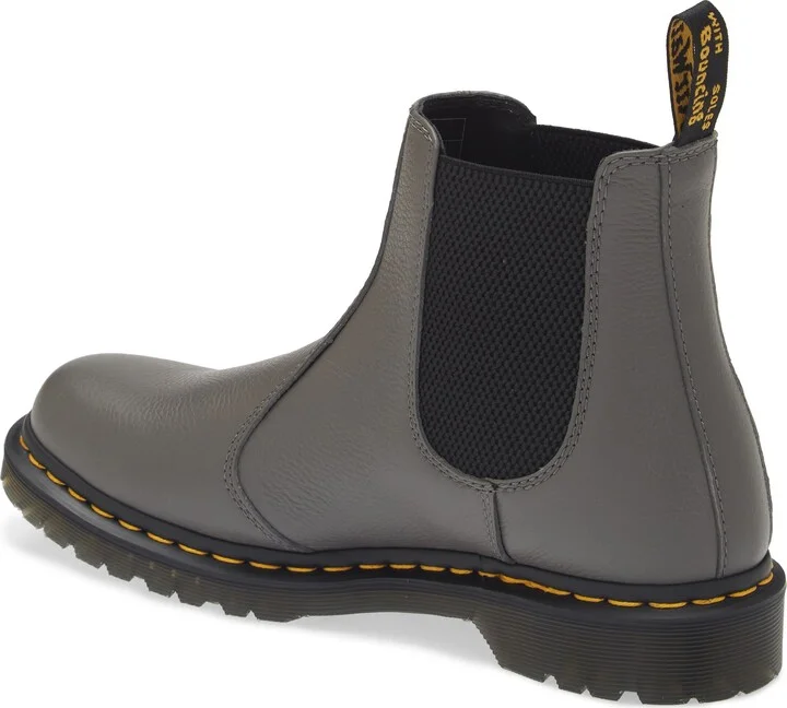 2976 Chelsea Boot - Image 2