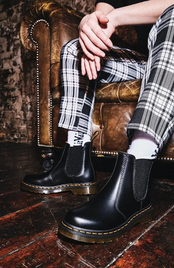 2976 Chelsea Boot - Image 6