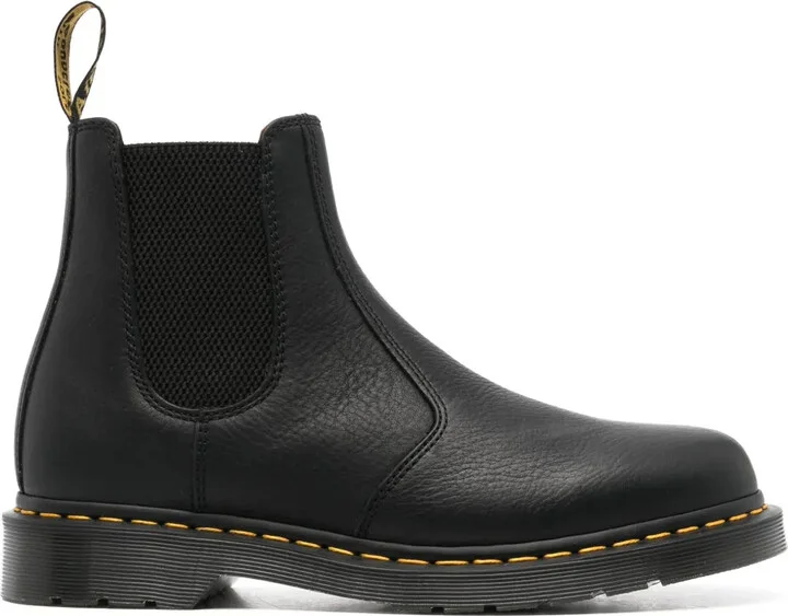 2976 Chelsea leather ankle boots