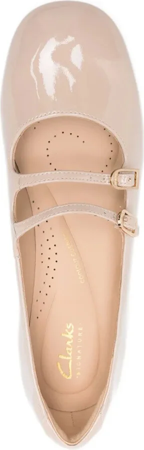 30mm Daiss buckled block-heel pumps - Image 4