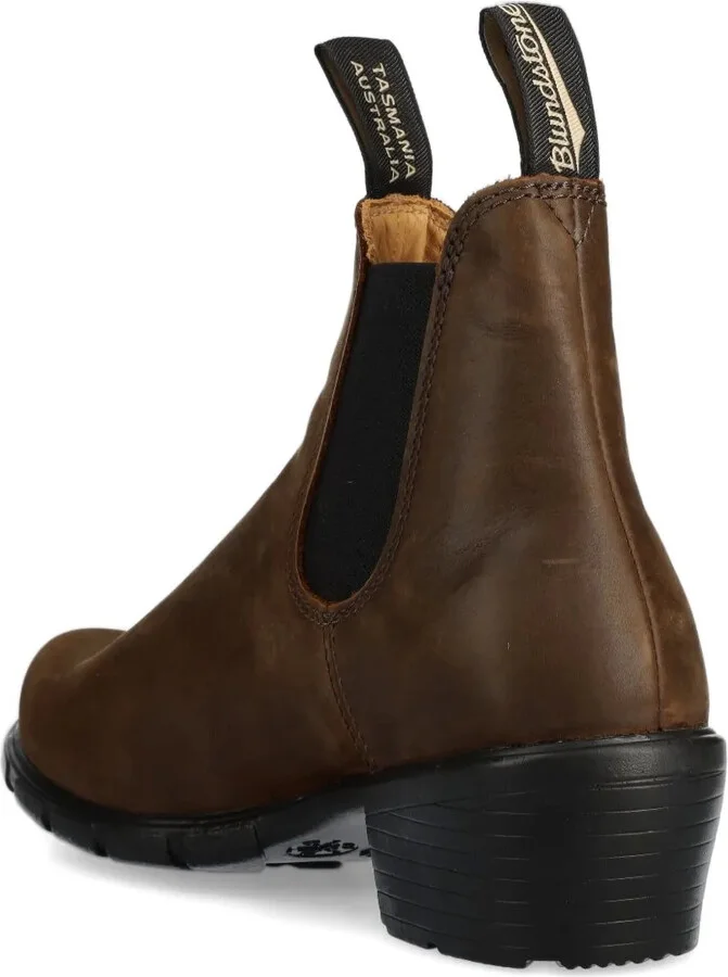30mm Low-Heel Chelsea Boots - Image 3