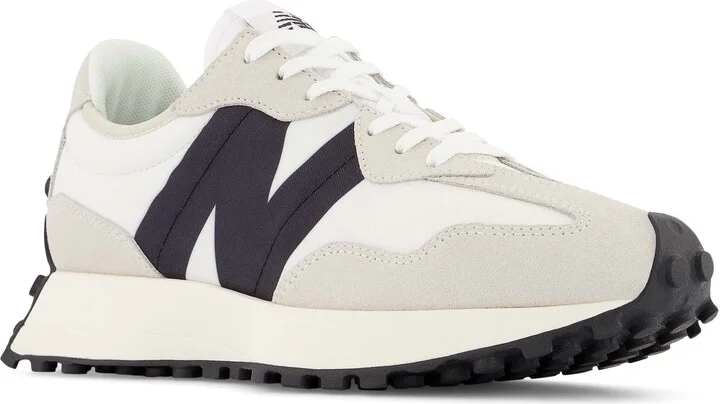 327 Sneaker
