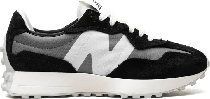 327 Sneakers