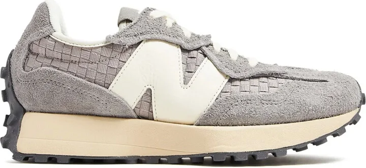 327 Sneakers